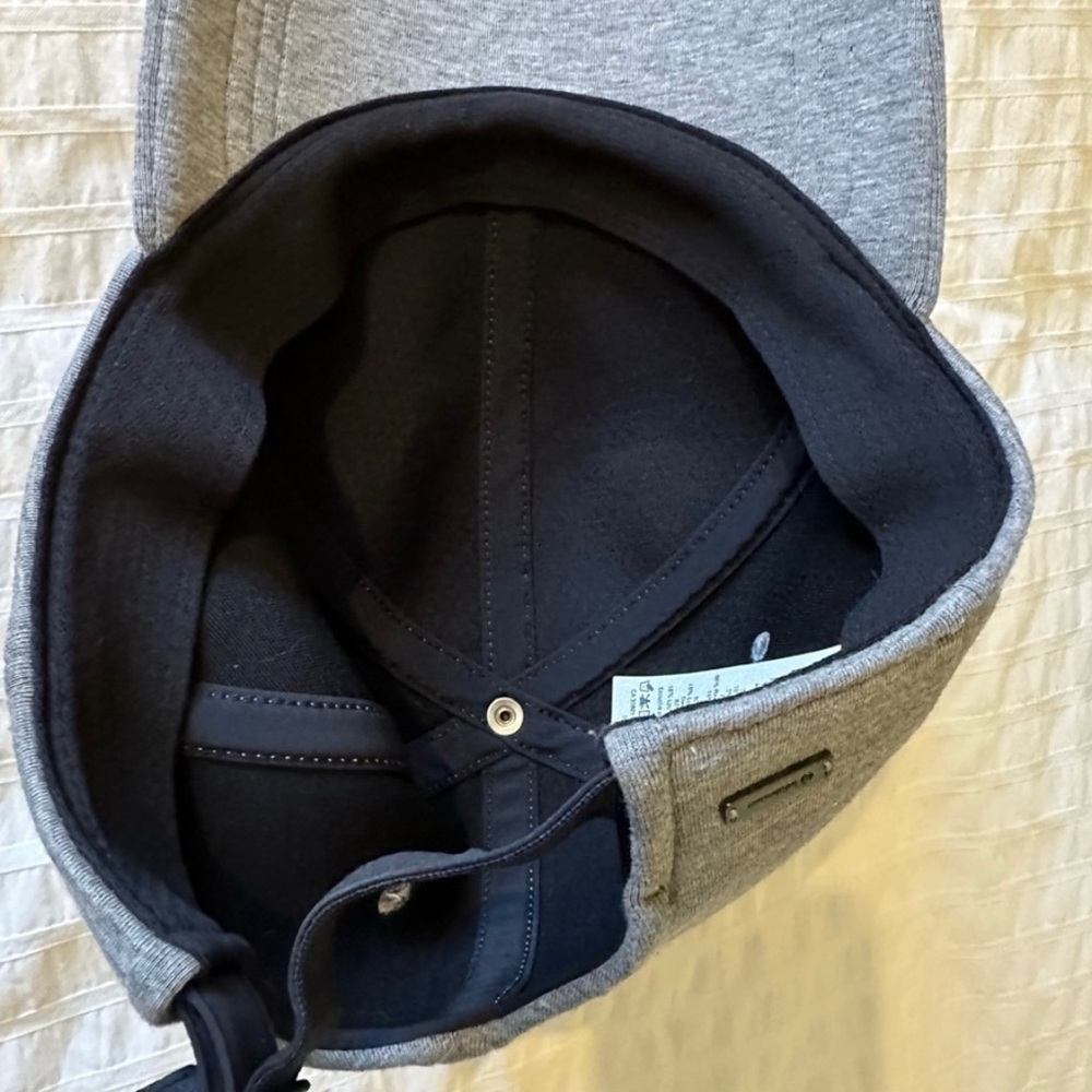 NWOT Lululemon hat - Picture 6 of 6